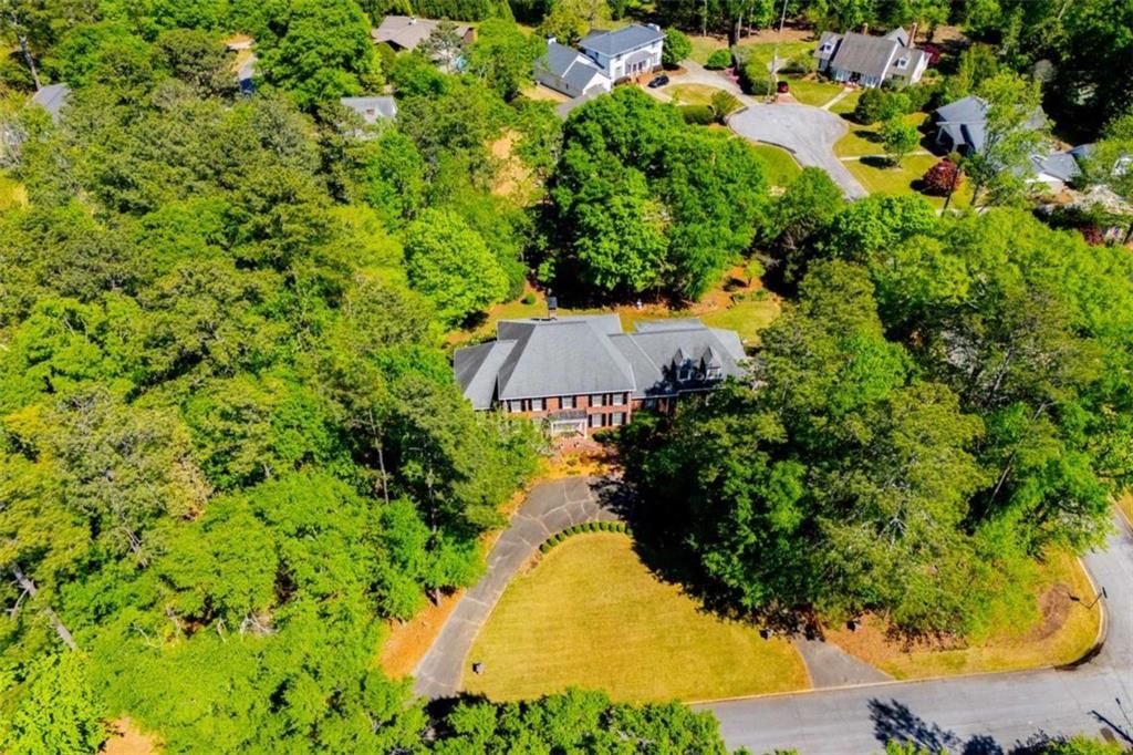 203 S Ole Hickory Trail S, Carrollton, GA 30117