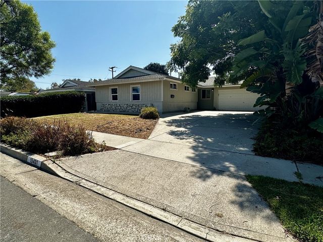 15431 Cambay, Huntington Beach, CA 92649