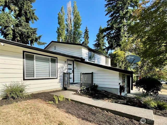1261 150th Avenue SE, Bellevue, WA 98007