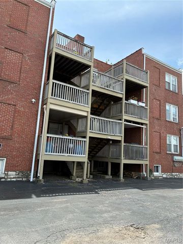 6253 Southwood Avenue 3E, St Louis, MO 63105