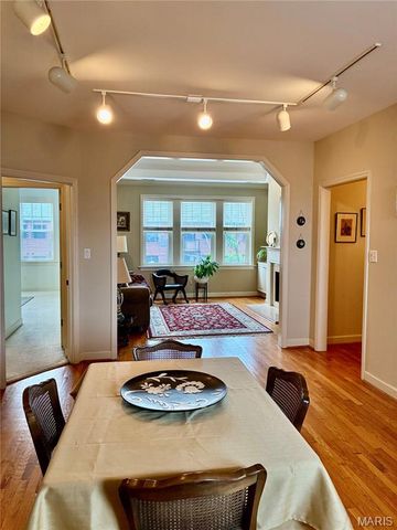 6253 Southwood Avenue 3E, St Louis, MO 63105
