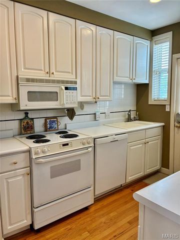 6253 Southwood Avenue 3E, St Louis, MO 63105