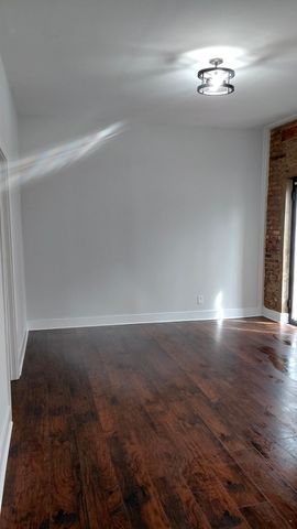 2543 S Saint Louis Avenue 1F, Chicago, IL 60623