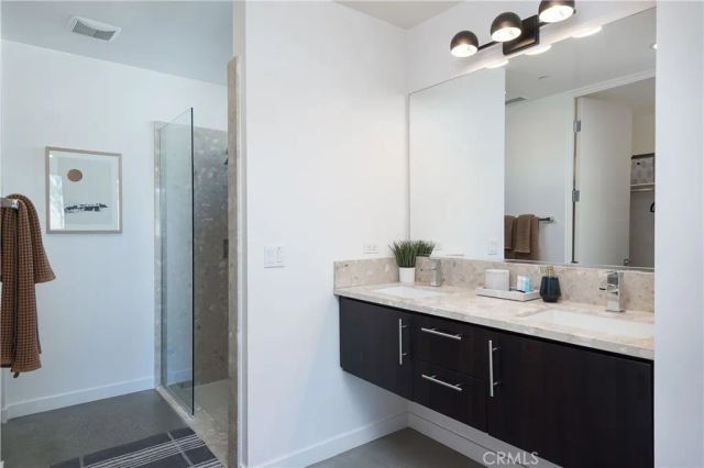 1126 Lucent Court, Palm Springs, CA 92262
