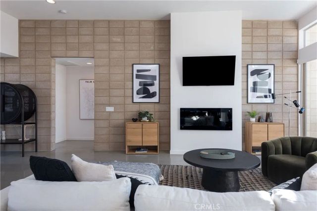 1126 Lucent Court, Palm Springs, CA 92262