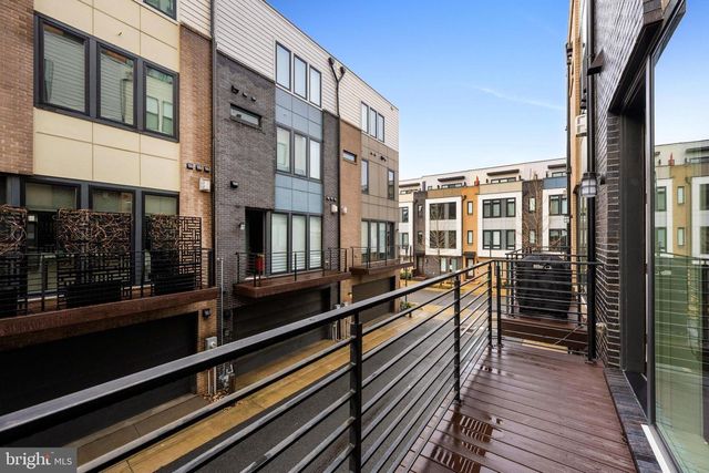 2822 TELEK PL, Alexandria, VA 22314