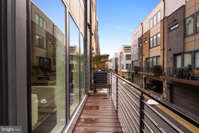 2822 TELEK PL, Alexandria, VA 22314