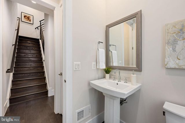 2822 TELEK PL, Alexandria, VA 22314