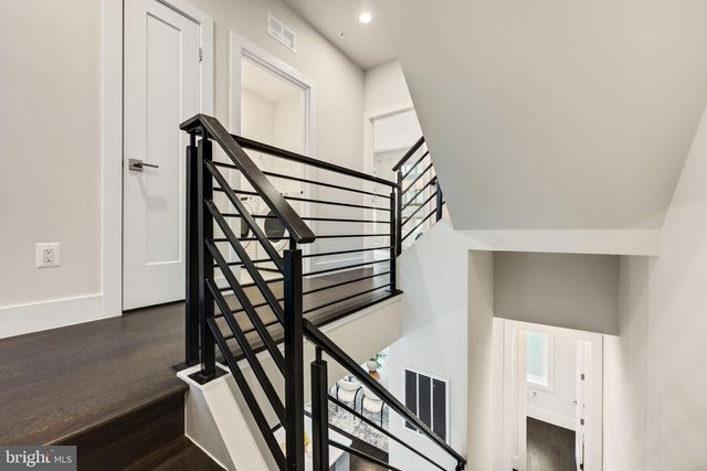 2822 TELEK PL, Alexandria, VA 22314