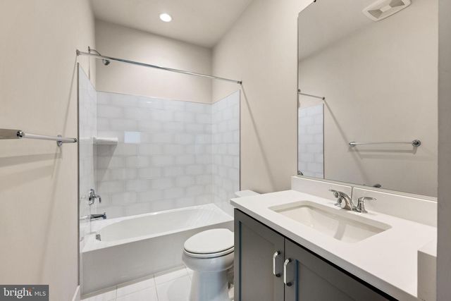 2822 TELEK PL, Alexandria, VA 22314