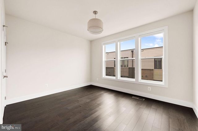 2822 TELEK PL, Alexandria, VA 22314