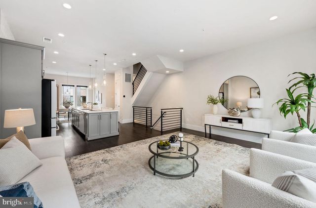 2822 TELEK PL, Alexandria, VA 22314