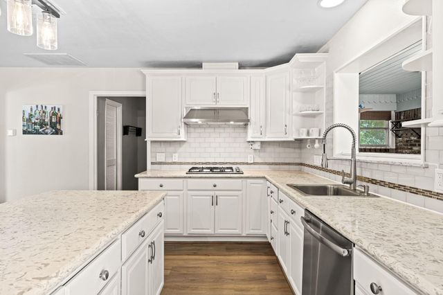 4903 Heatherglen Drive, Houston, TX 77096