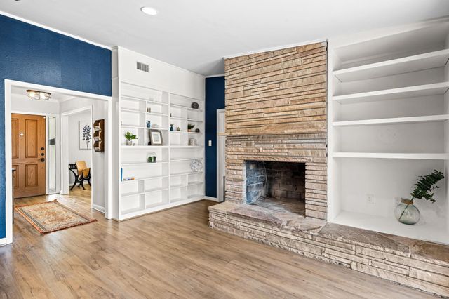 4903 Heatherglen Drive, Houston, TX 77096