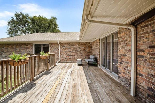 4903 Heatherglen Drive, Houston, TX 77096