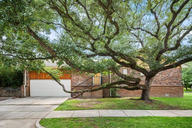 4903 Heatherglen Drive, Houston, TX 77096