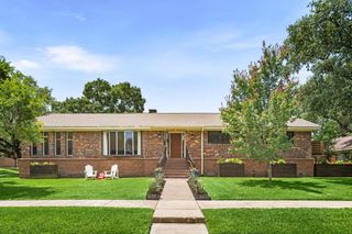 4903 Heatherglen Drive, Houston, TX 77096