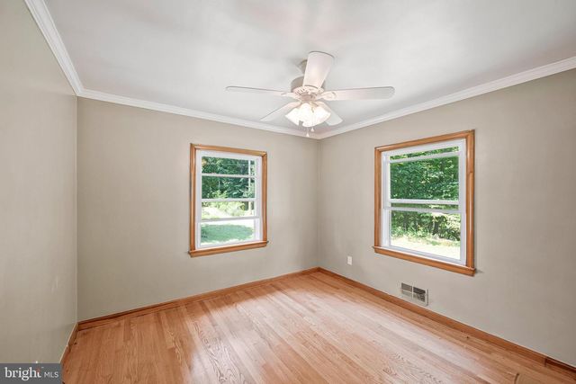 3042 JENKINS LN, Indian Head, MD 20640