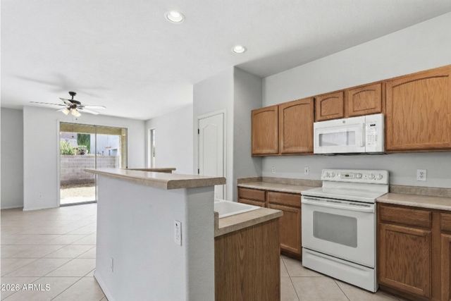 3651 E SUNDANCE Avenue, Gilbert, AZ 85297