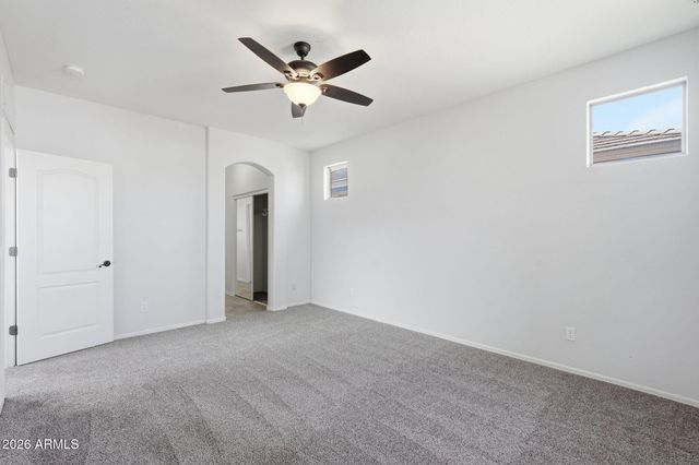 3651 E SUNDANCE Avenue, Gilbert, AZ 85297