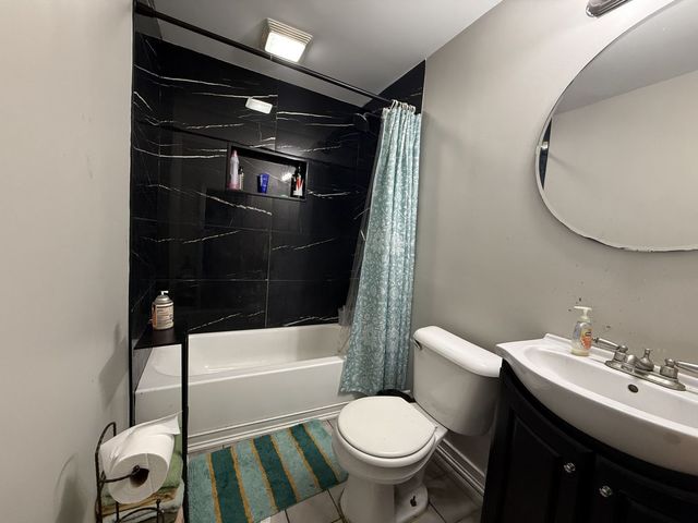 3266 S Bell Avenue 1, Chicago, IL 60608