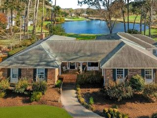 1208 GolfView Dr., North Myrtle Beach, SC 29582