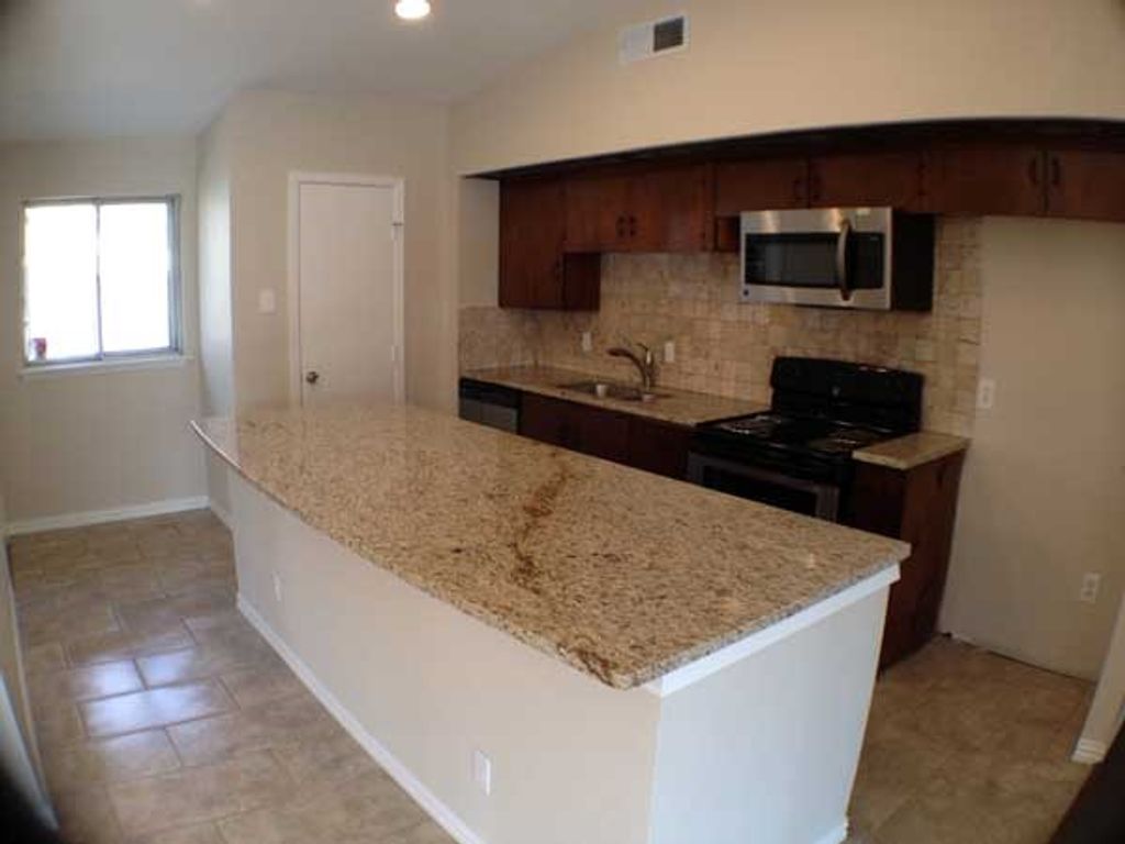 3612 Hanover Lane, Irving, TX 75062