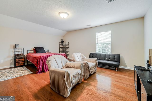 40 Weslyn Park Drive, Savannah, GA 31419