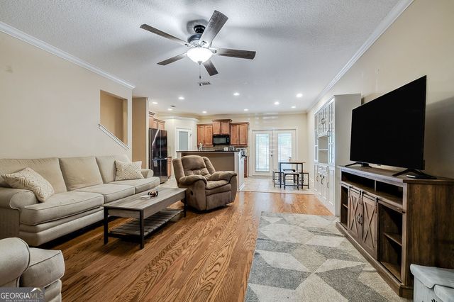 40 Weslyn Park Drive, Savannah, GA 31419