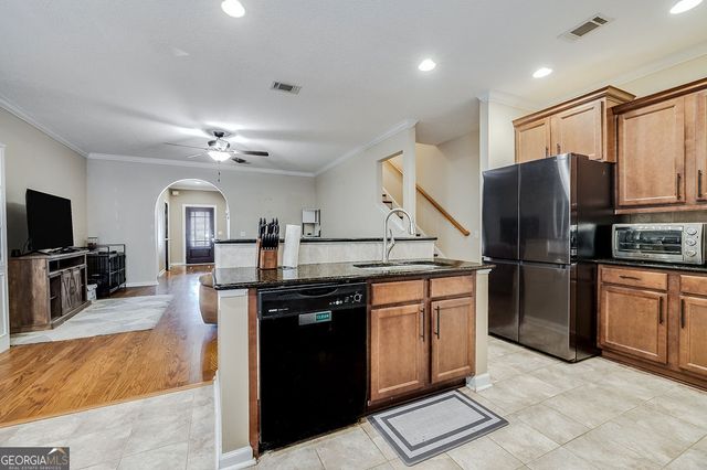 40 Weslyn Park Drive, Savannah, GA 31419