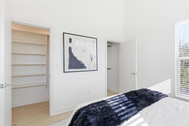 701 Zennia ST B, Austin, TX 78751