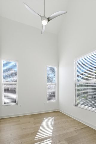 701 Zennia ST B, Austin, TX 78751