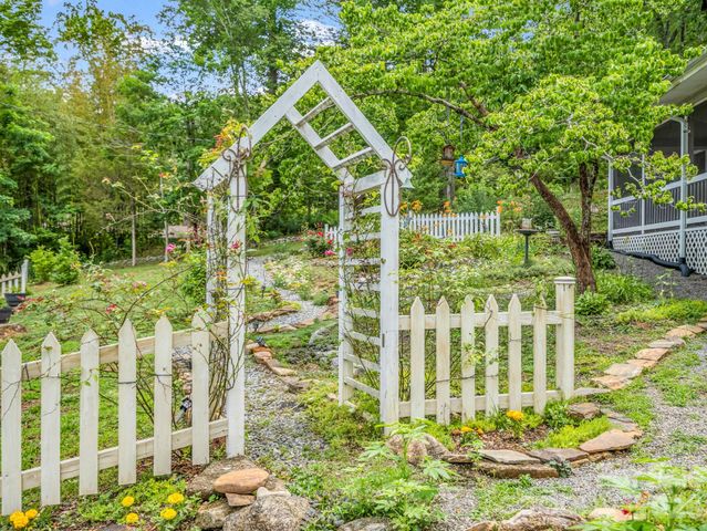 263 O Messersmith Road, Lake Lure, NC 28746