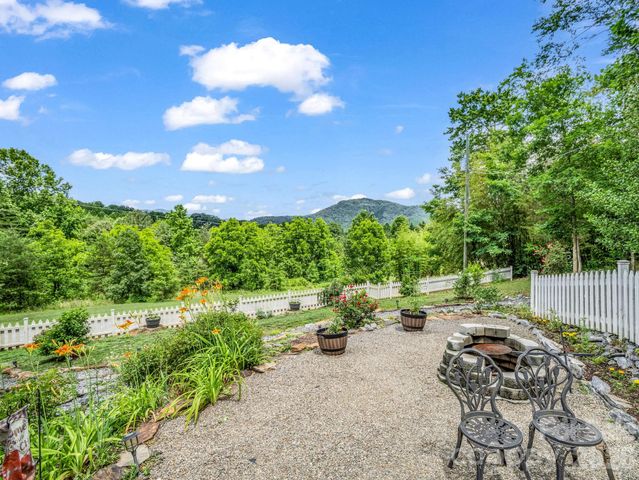 263 O Messersmith Road, Lake Lure, NC 28746