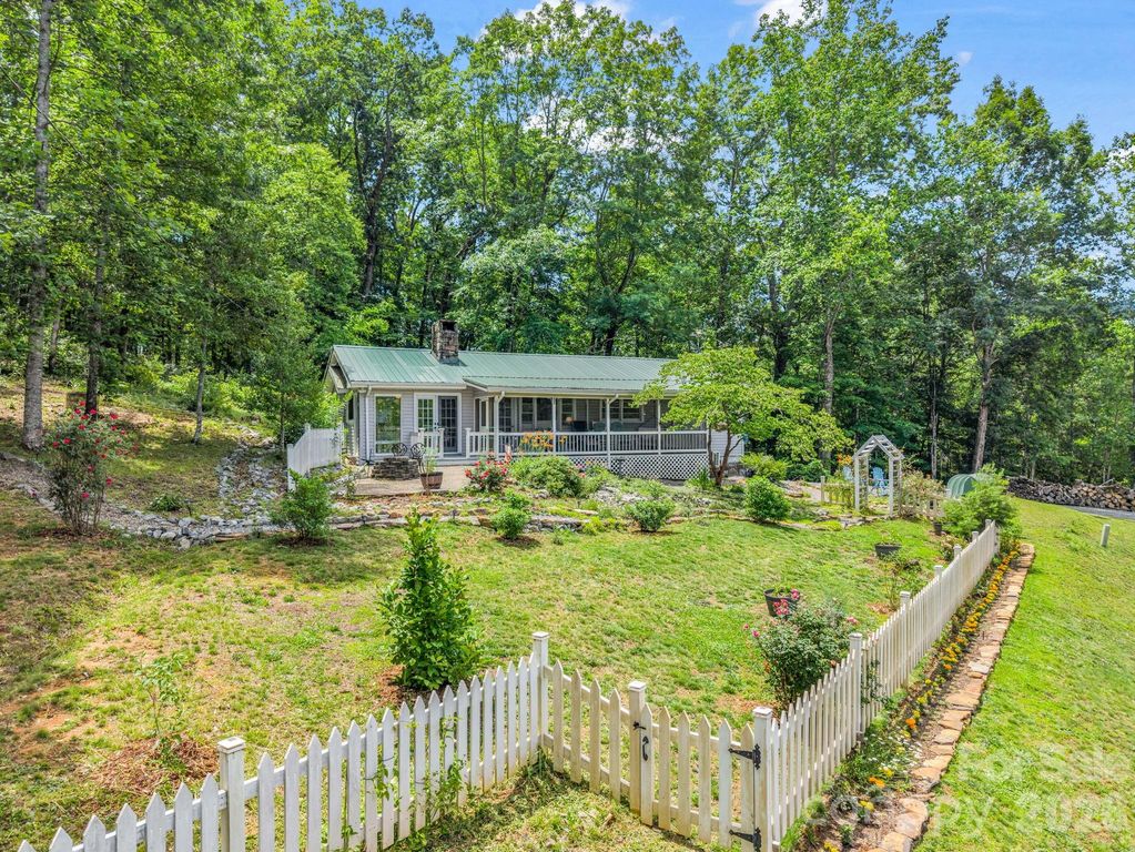 263 O Messersmith Road, Lake Lure, NC 28746