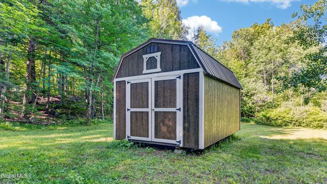 2239 State Highway 30, Mayfield, NY 12117