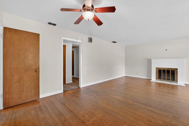 5301 Ethel Way, Sacramento, CA 95820