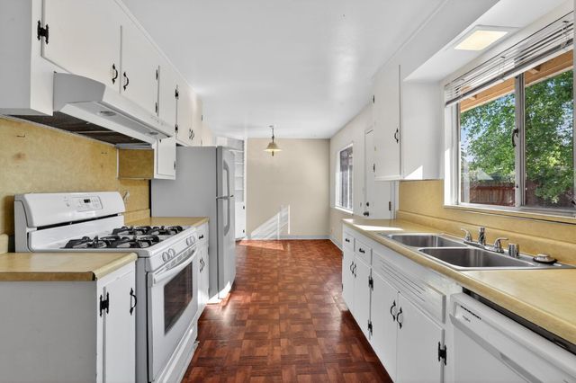 5301 Ethel Way, Sacramento, CA 95820