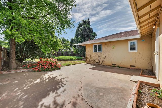 5301 Ethel Way, Sacramento, CA 95820