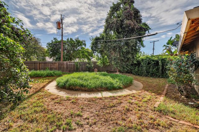 5301 Ethel Way, Sacramento, CA 95820
