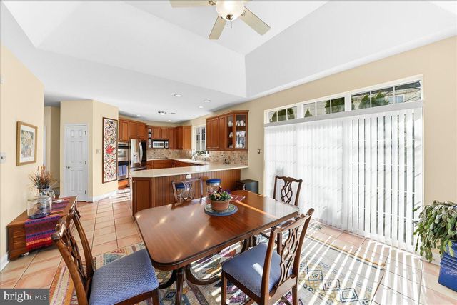 403 WINTERBERRY DR, Kennett Square, PA 19348