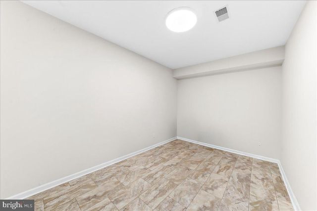 403 WINTERBERRY DR, Kennett Square, PA 19348