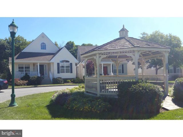403 WINTERBERRY DR, Kennett Square, PA 19348