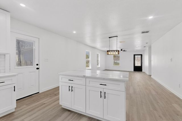 8650 Comer Drive, Dallas, TX 75217