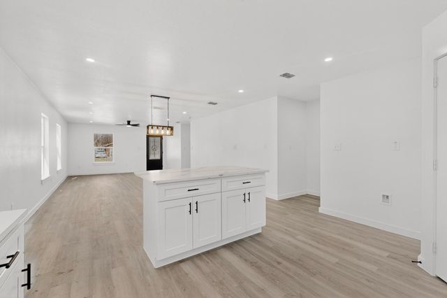 8650 Comer Drive, Dallas, TX 75217