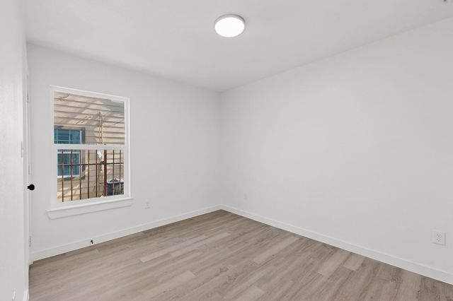 8650 Comer Drive, Dallas, TX 75217