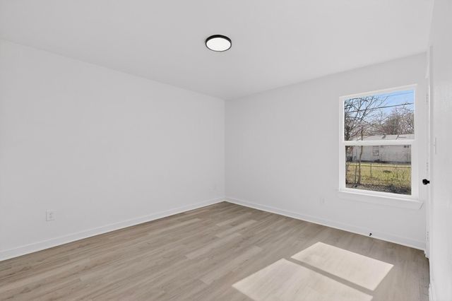 8650 Comer Drive, Dallas, TX 75217