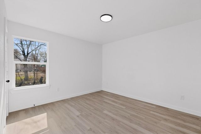 8650 Comer Drive, Dallas, TX 75217