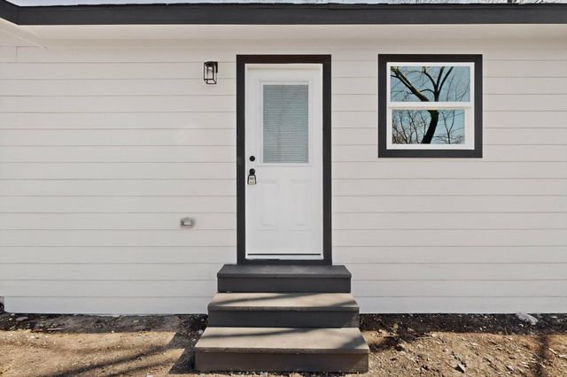 8650 Comer Drive, Dallas, TX 75217