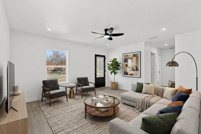 8650 Comer Drive, Dallas, TX 75217